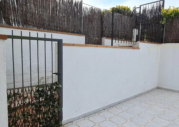 Precioso Con Piscina Апартаменти